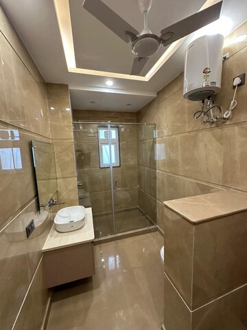 Bathroom in 4 BHK Builder Floor at Ansal Sushant Lok I, Sector 43 – for Sale