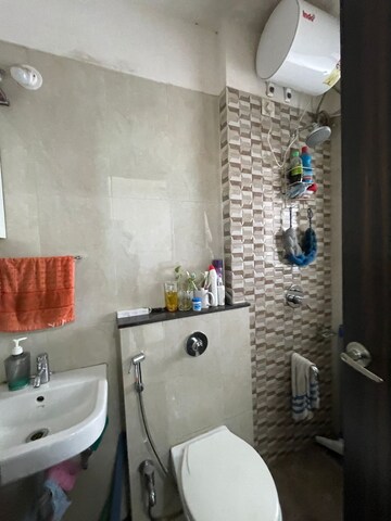 Bathroom in 1 BHK Apartment at Sheth Midori, Dahisar East – for Sale