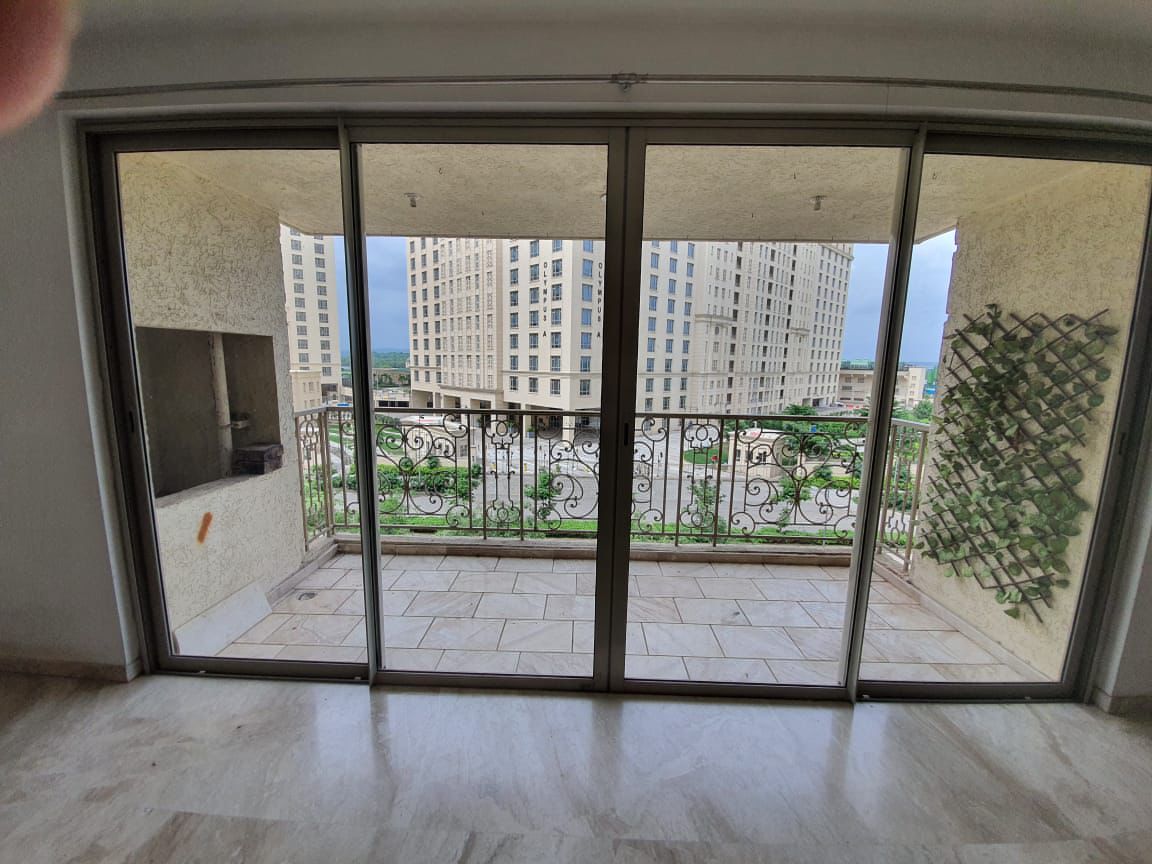 3 BHK Apartment For Resale in Hiranandani Rodas Enclave Leona Ghodbunder Road Thane  7687884