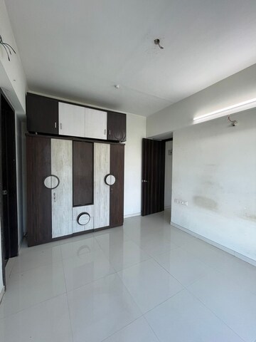Master Bedroom in 1 BHK Apartment at Sheth Midori, Dahisar East – for Sale