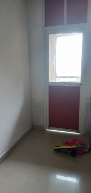 Room in 1 BHK Apartment at DB Realty Orchid Ozone, Dahisar East – for Sale