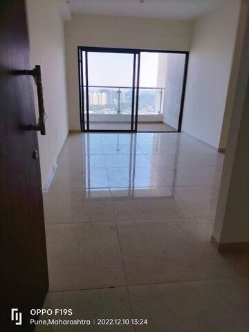 Room in 3 BHK Apartment at Duville Riverdale Residences, Kharadi – for Sale