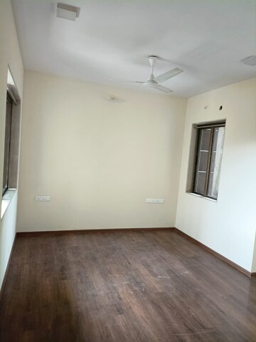 2 BHK Apartment For Sale in Puraniks One Hometown, Ghodbunder Road