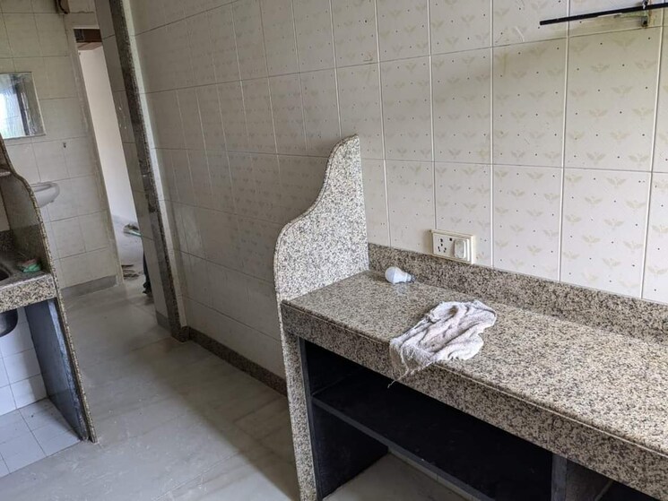 Bathroom, mohan-park 2 Bedroom 789 Sq.Ft. Apartment In Khadakpada Thane 7688452