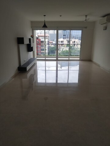 Room in 3.5 BHK Apartment at Karle Zenith, Hebbal – for Sale