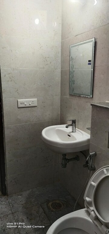 Bathroom in 3 BHK Apartment at Omaxe Royal Residency, Sector 79 – for Sale