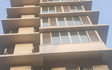 3 BHK Apartment For Sale in Bandra West