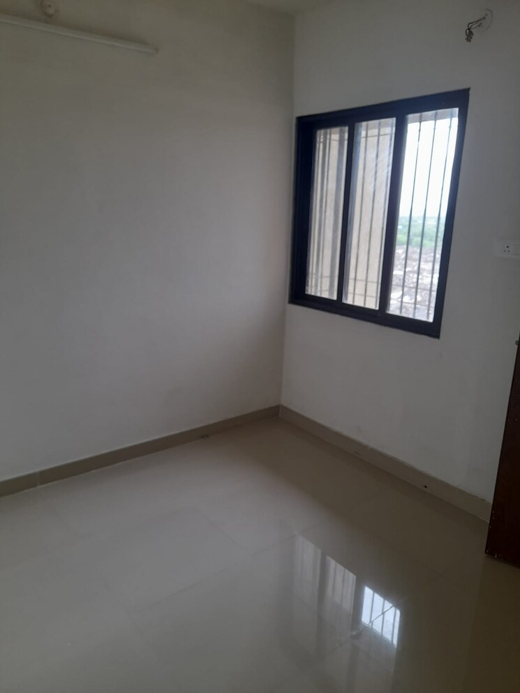 Room, vijay-annex-8 1 Bedroom 420 Sq.Ft. Apartment In Waghbil Thane 7688773