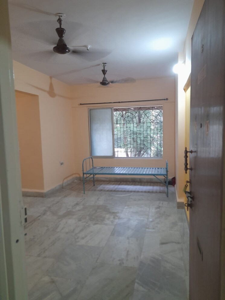 Room, swastik-regalia 1 Bedroom 420 Sq.Ft. Apartment In Waghbil Thane 7688784