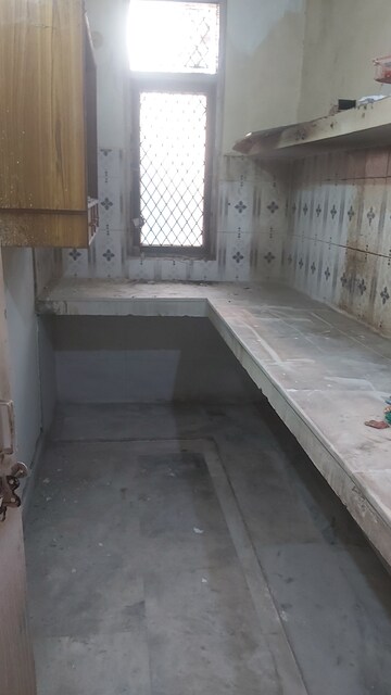 Kitchen in 2.5 BHK Builder Floor at Mayur Vihar Phase 1 – for Sale