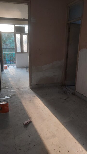 Kitchen in 2.5 BHK Builder Floor at Mayur Vihar Phase 1 – for Sale