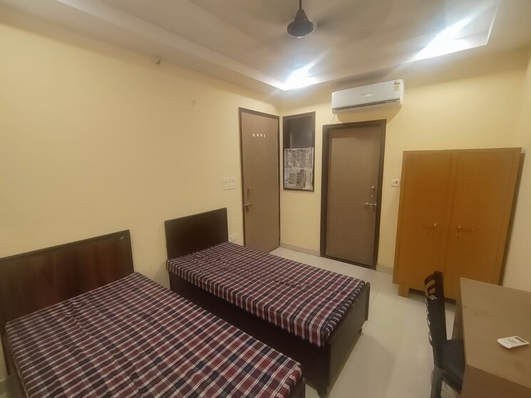 Room, sector 66 Pg For Boys & Girls In Sector 66 7688934