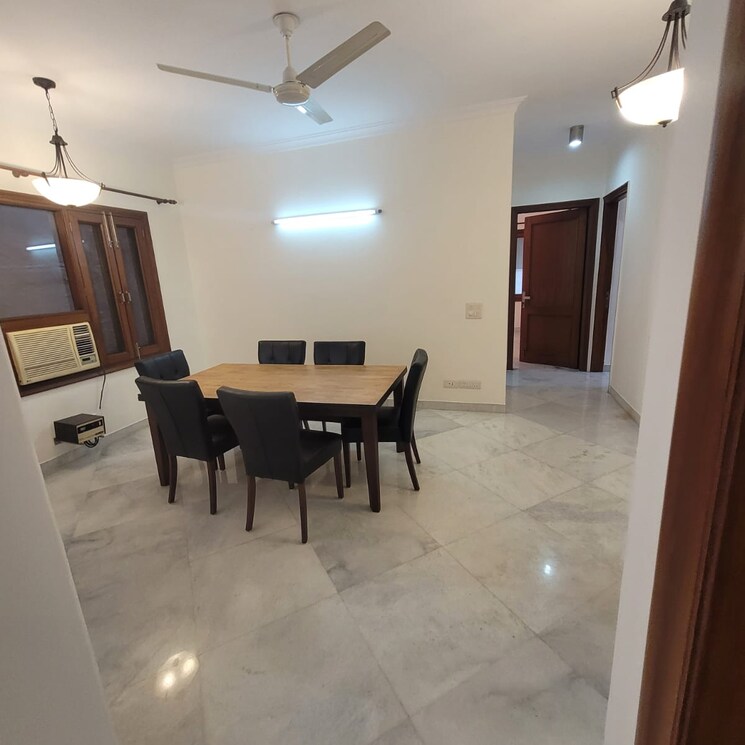 Team Area, south extension ii 3 Bedroom 4500 Sq.Ft. Independent House In South Extension ii Delhi 7689234