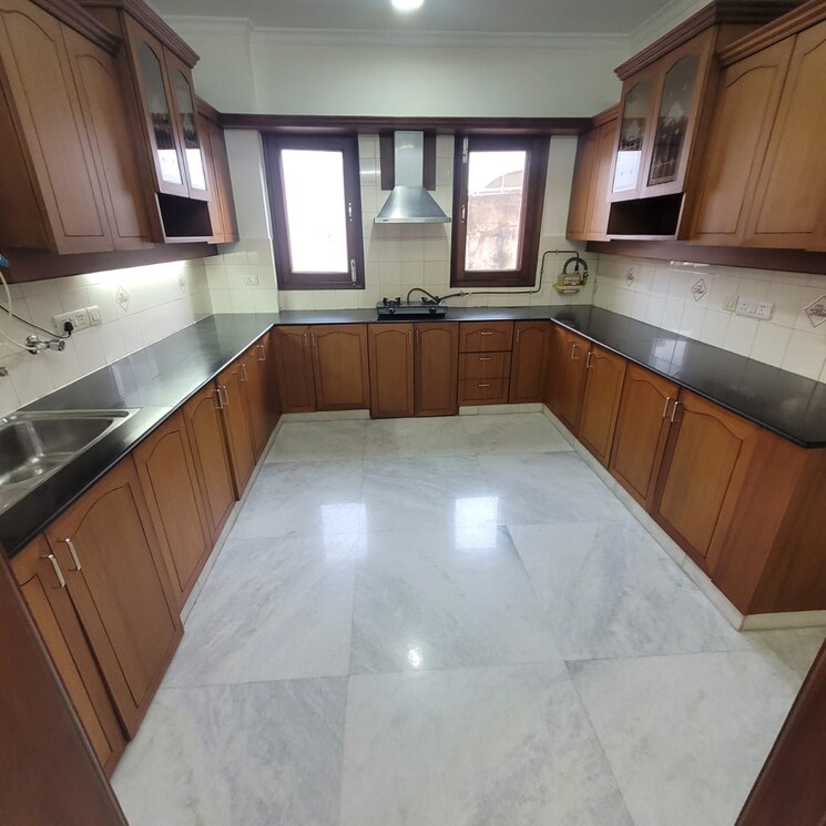 Kitchen, south extension ii 3 Bedroom 4500 Sq.Ft. Independent House In South Extension ii Delhi 7689234
