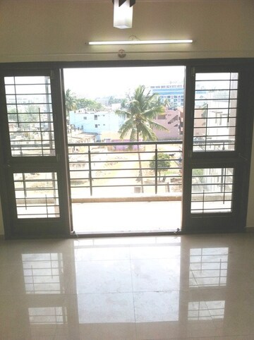 Room in 3 BHK Apartment at TNT Crescent, Thanisandra Main Road – for Sale