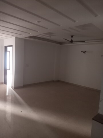 Furnished Amenities in 4 BHK Builder Floor at BP Homes, Sector 85 – for Sale