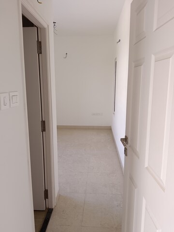 Building Lobby in 2 BHK Apartment at BBCL Midland, Sholingnallur – for Sale
