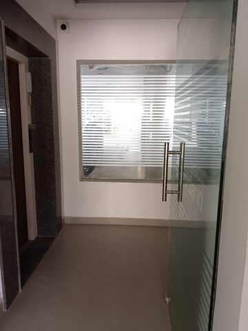 Room in 2 BHK Apartment at BBCL Midland, Sholingnallur – for Sale