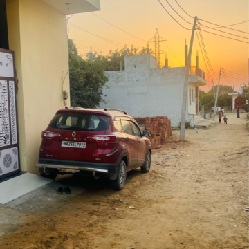 Parking in  Plot at Maruti Kunj – for Sale