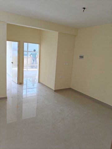 Room in 2 BHK Apartment at Pyramid Elite, Sector 86 – for Sale
