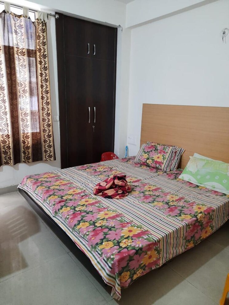 Bedroom, charms-castle 3 Bedroom 1330 Sq.Ft. Apartment In Raj Nagar Extension Ghaziabad 7690314