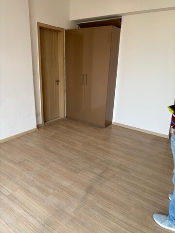 Room in 4 BHK Apartment at DLF New Town Heights I, Sector 90 – for Sale