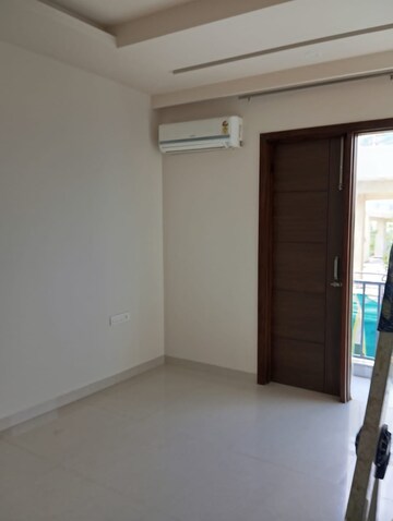 2 BHK Builder Floor For Rent in DLF City Court Sector 24 Gurgaon  7690329