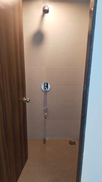 Furnished Amenities in 1 BHK Apartment at Lodha Crown Kolshet, Kolshet Road – for Sale