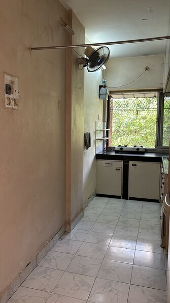 2 BHK Apartment For Rent in Eksar Talav Mumbai  7690691