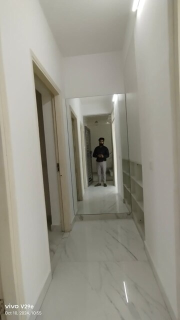 Building Lobby in 3 BHK Builder Floor at SS Southend Floors, South City 2 – for Sale