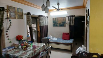Room in 2 BHK Apartment at Dombivli East – for Sale