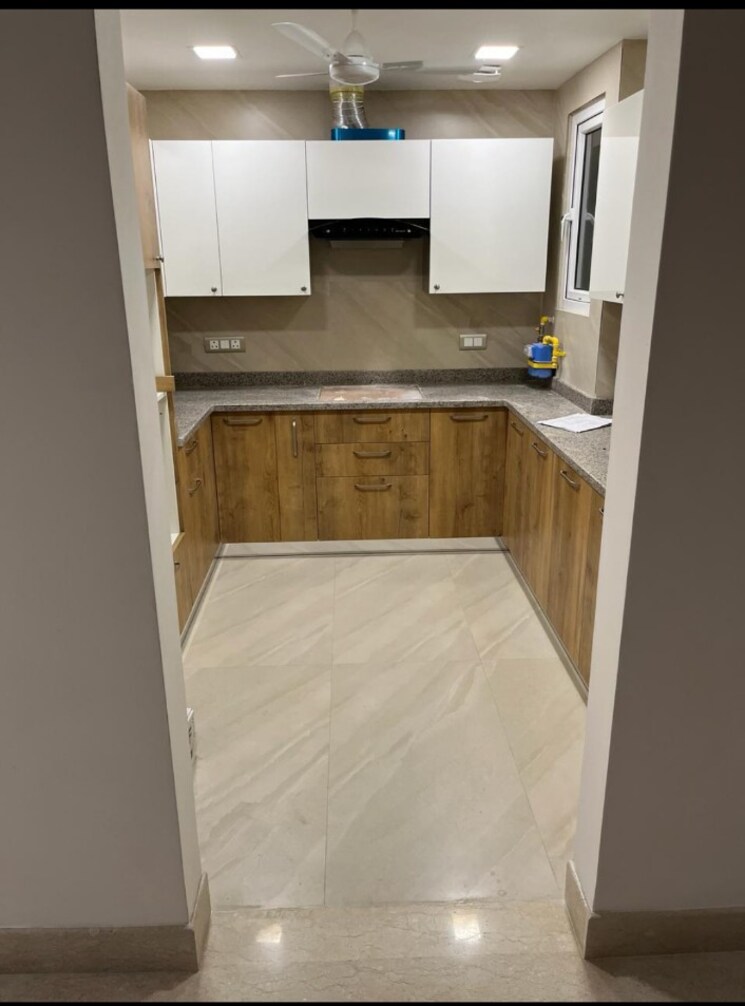 Bathroom, new rajinder nagar 3 Bedroom 1825 Sq.Ft. Builder Floor In New Rajinder Nagar Delhi 7691730