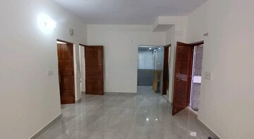 रेसिडेंशियल बिल्डर फ्लोर वर्ग फुट फॉर रेंट इन जनकपुरी दिल्ली  7691784