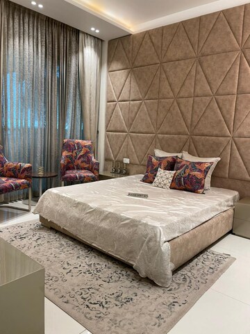 Master Bedroom in 3.5 BHK Apartment at Patiala Road – for Sale