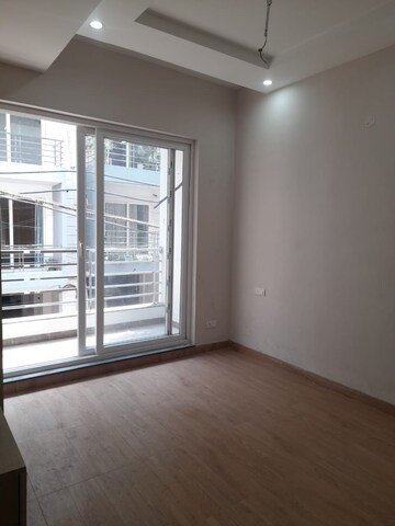 Room in 3 BHK Builder Floor at Peer Mucchalla – for Sale