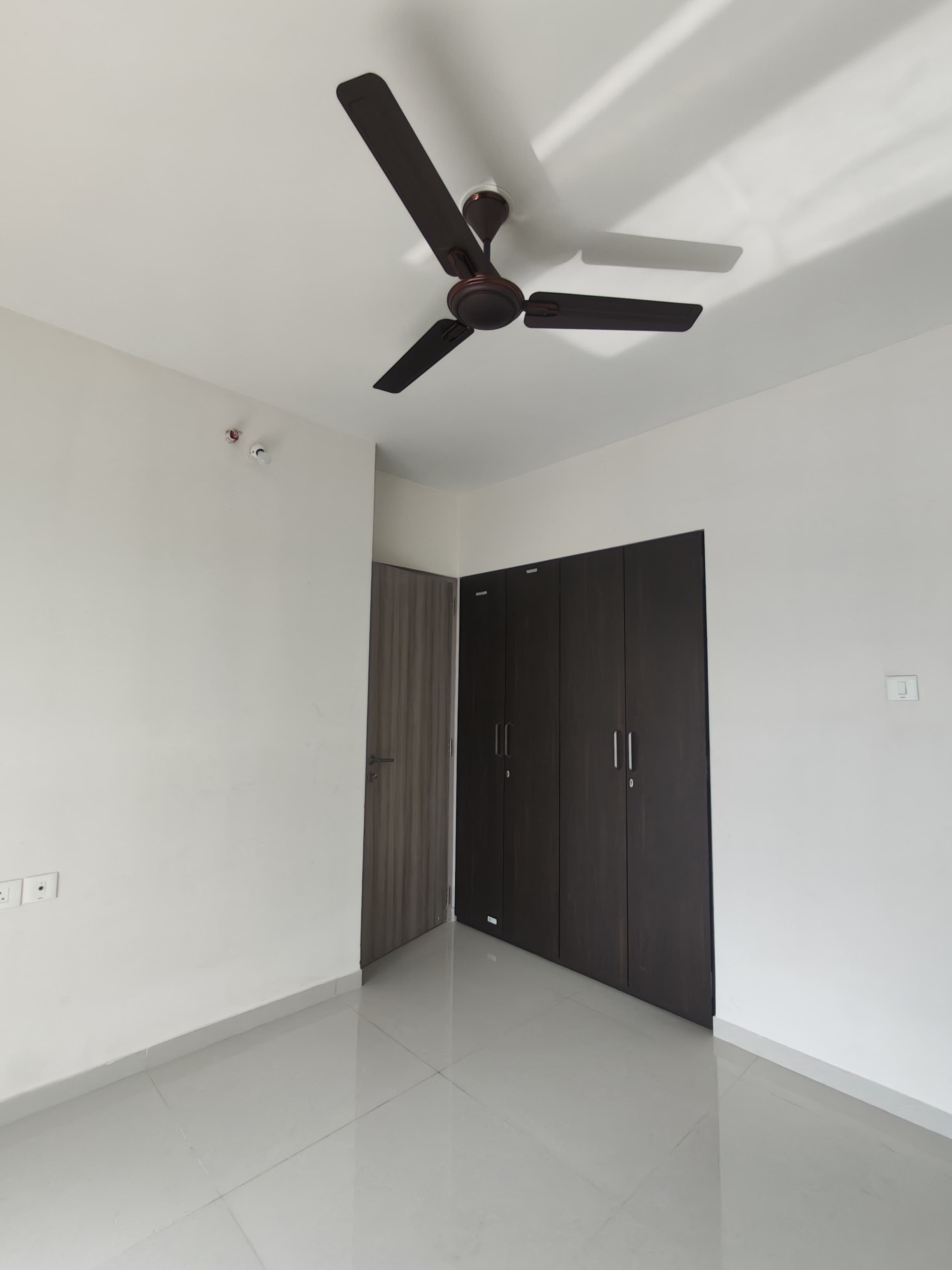 1 BHK Apartment For Rent in Ashar Axis Majiwada Thane  7692346