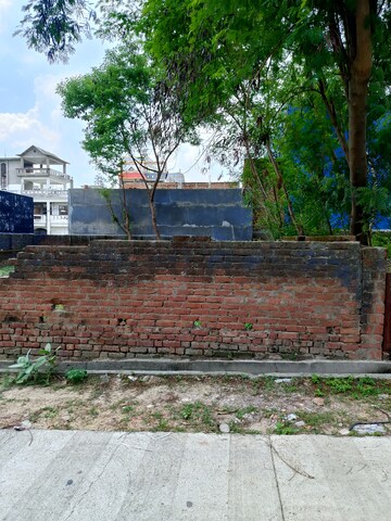  Plot For Sale in Nijampur Malhaur
