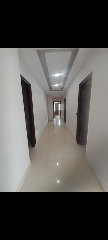  4 BHK Builder Floor at Sector 85 – for Sale