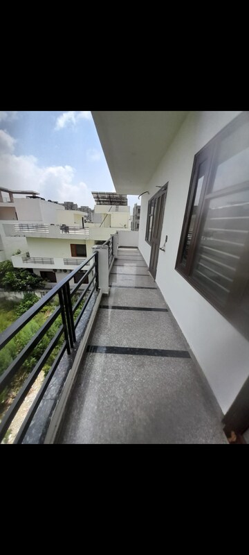 Balcony in 4 BHK Builder Floor at Sector 85 – for Sale