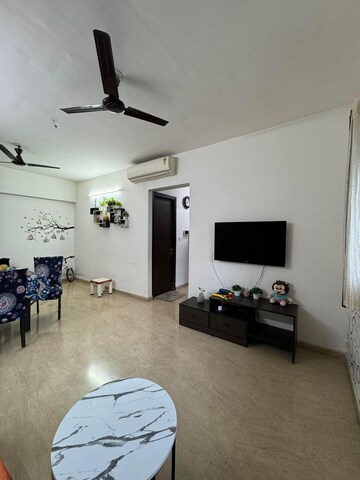 Master Bedroom in 2 BHK Apartment at Lodha Vivant, Ghodbunder Road – for Sale