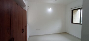 Room in 2 BHK Apartment at Lodha Splendora, Ghodbunder Road – for Sale
