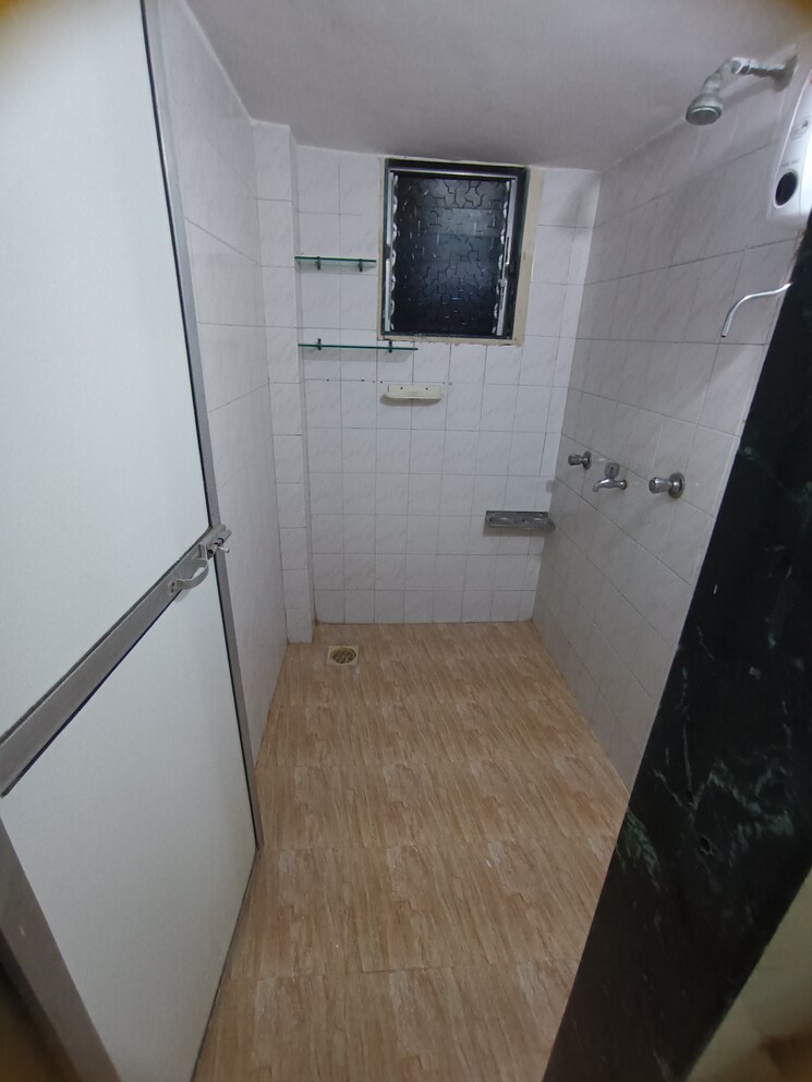 Bathroom, deepmala-chs-malad-west 1 Bedroom 525 Sq.Ft. Apartment In Malad West Mumbai 7693166
