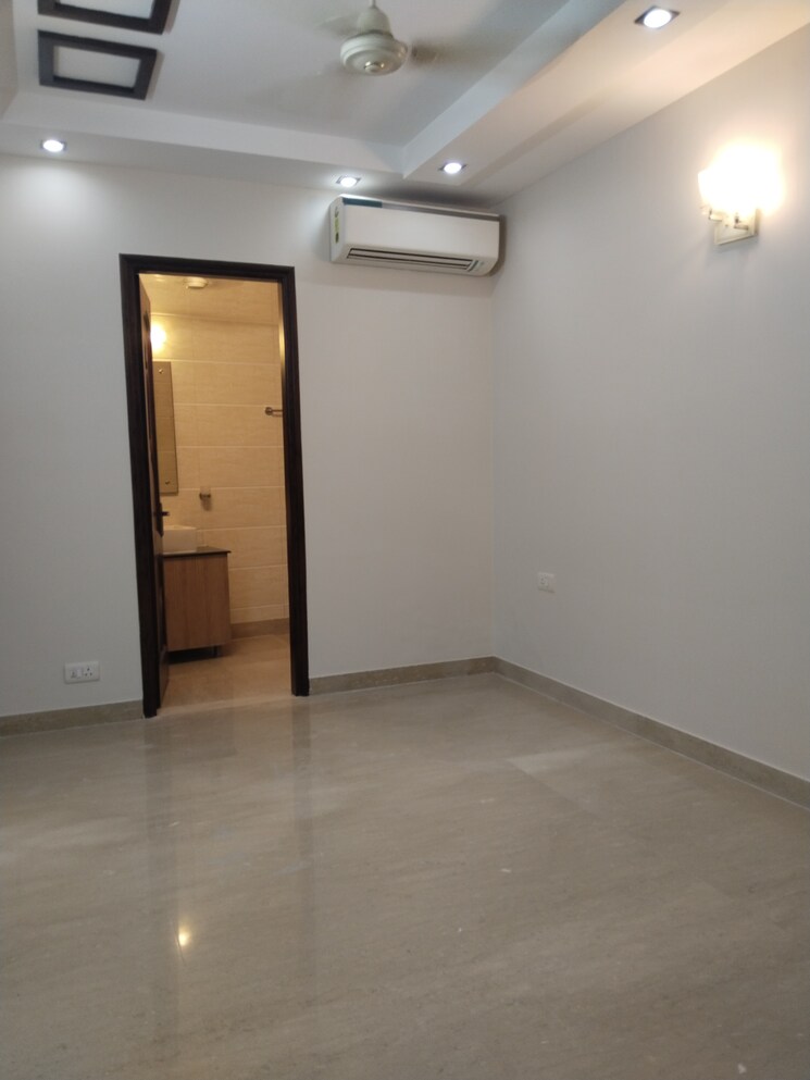 Bedroom, malviya nagar 3 Bedroom 1800 Sq.Ft. Builder Floor In Malviya Nagar Delhi 7693334