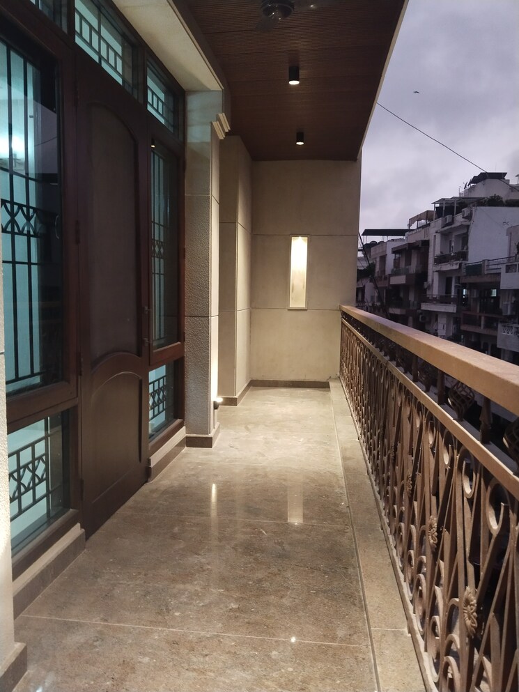 Balcony, malviya nagar 3 Bedroom 1800 Sq.Ft. Builder Floor In Malviya Nagar Delhi 7693334