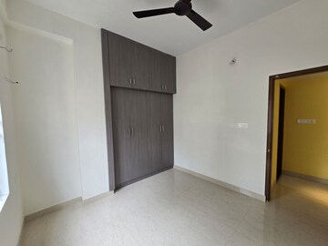 Room in 1 BHK Apartment at Hal 2nd Stage – for Rent