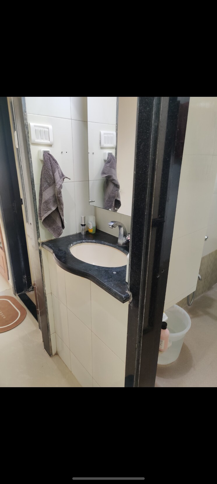 Bathroom, sumit-gaurav-jamuna 2 Bedroom 650 Sq.Ft. Apartment In Kandivali West Mumbai 7693744