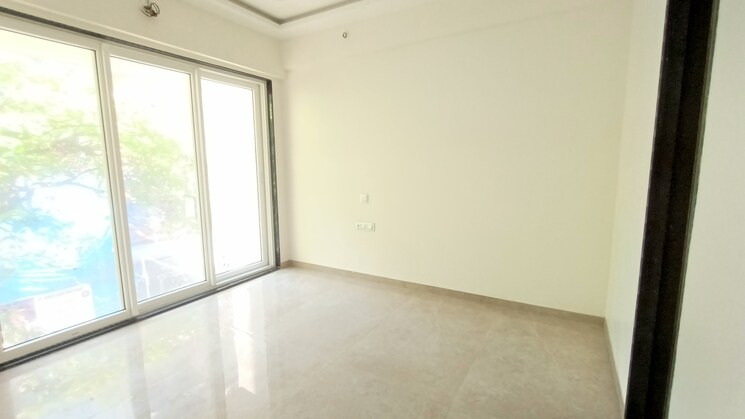 Room, shanti-tower-prabhadevi 1 Bedroom 400 Sq.Ft. Builder Floor In Prabhadevi Mumbai 7693778