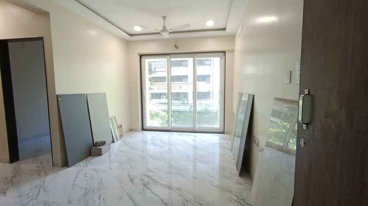 Room, shanti-tower-prabhadevi 1 Bedroom 400 Sq.Ft. Builder Floor In Prabhadevi Mumbai 7693778