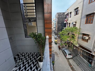 1 BHK Builder Floor – Exterior View View at Dwarka Mor - for Sale