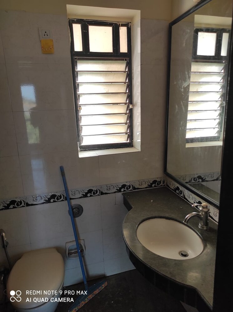 Bathroom, k-raheja-heights 3 Bedroom 1375 Sq.Ft. Apartment In Malad East Mumbai 7693887